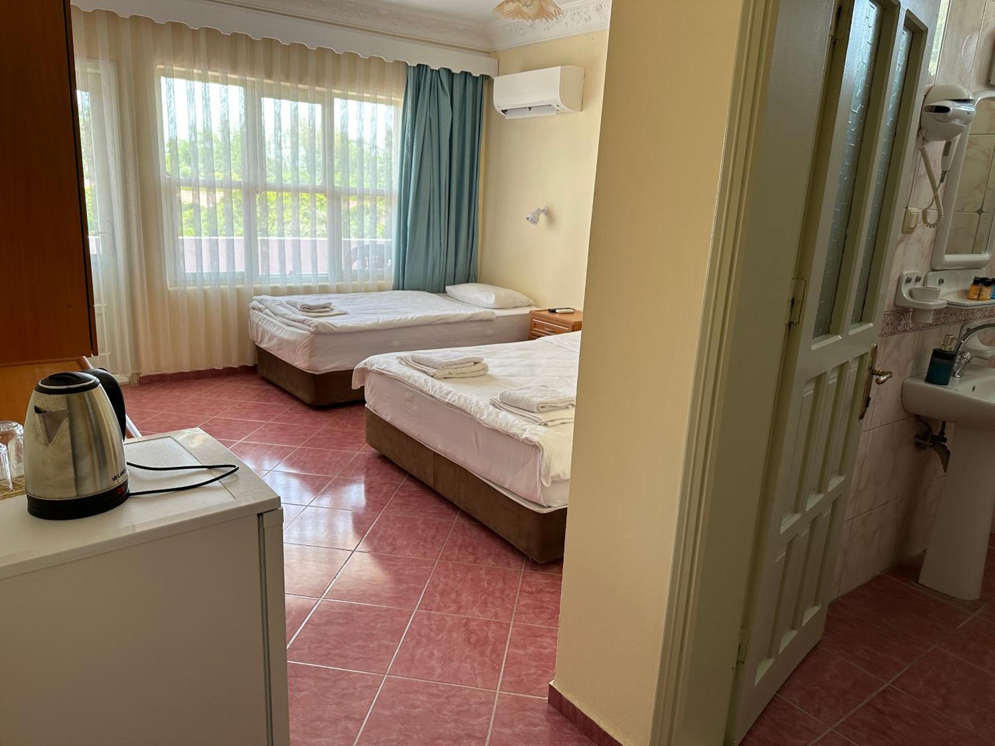 Palm Konak Hotel Çıralı エクステリア 写真